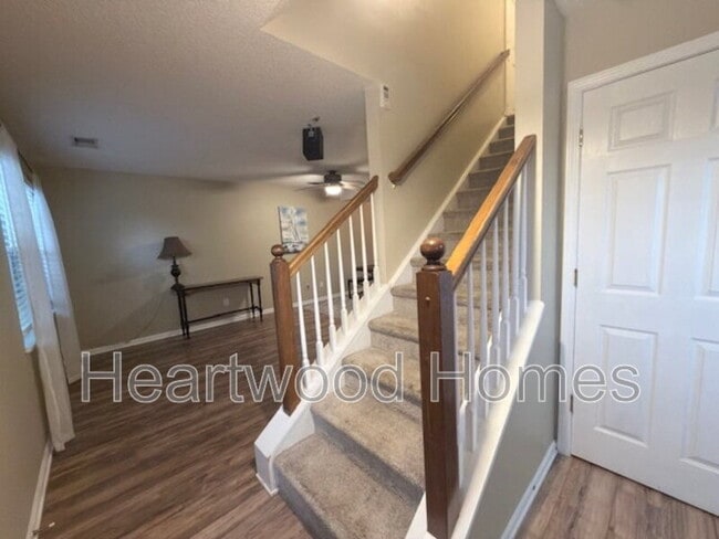 264 Orchard Hill Dr