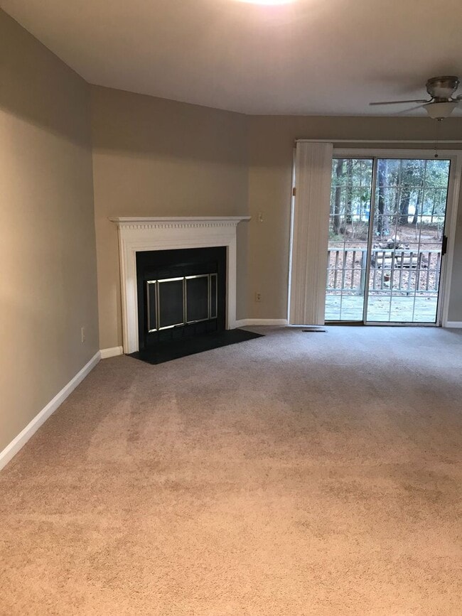 Photo - 4402 American Dr Unit B