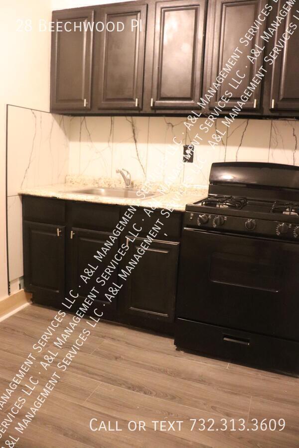 Photo - 28 Beechwood Pl