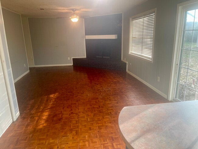 Photo - 253 Stilley Rd