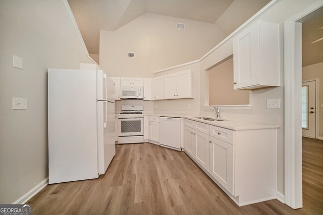 Photo - 60 Freeman Way