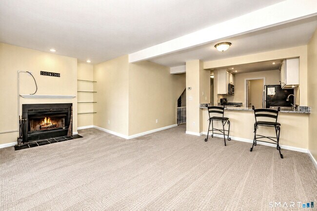 Photo - 106 Ferry Ct Unit 106