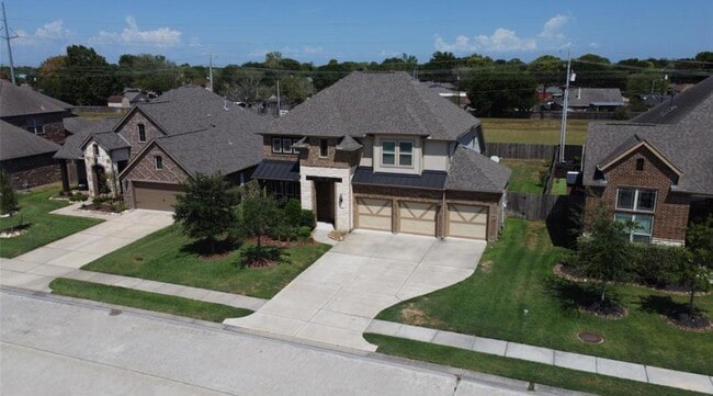 Building Photo - 1327 Graham Trace Ln
