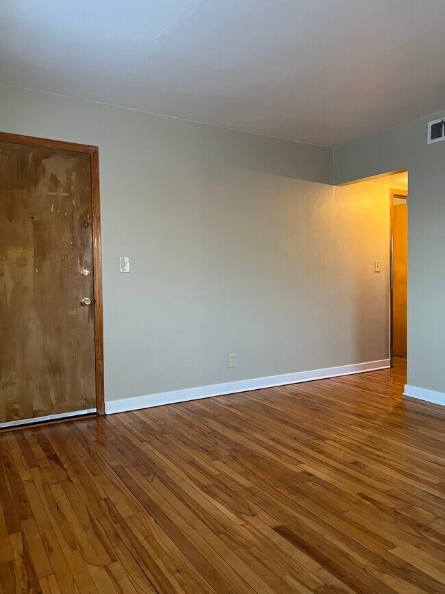 Photo - 338 E Oklahoma Ave Unit 4