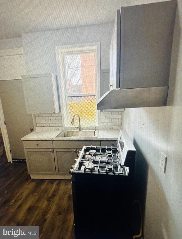 Building Photo - 2424 Woodbrook Ave Rental