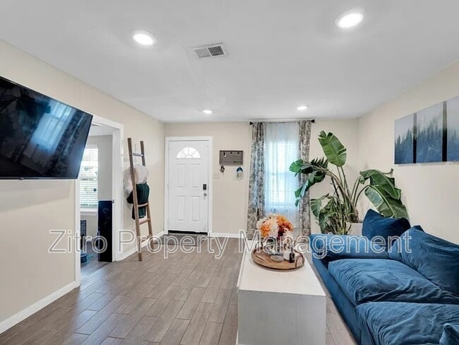 Photo - 4208 Wiman Dr