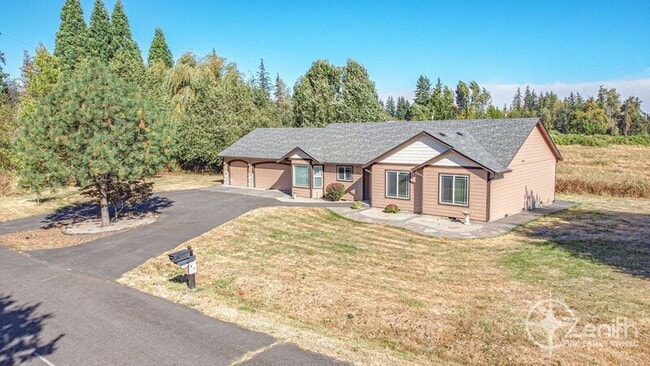 Photo - 516 NE 199th St