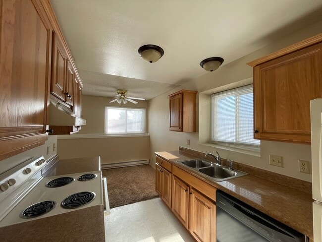 402 Miller Ln Unit 1-A