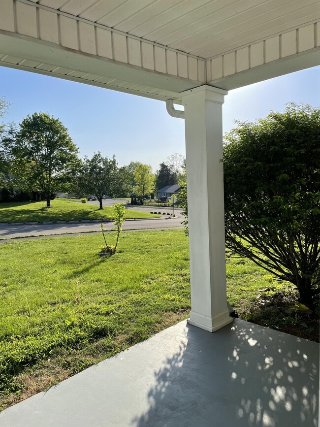 Photo - 512 Lejeune Dr