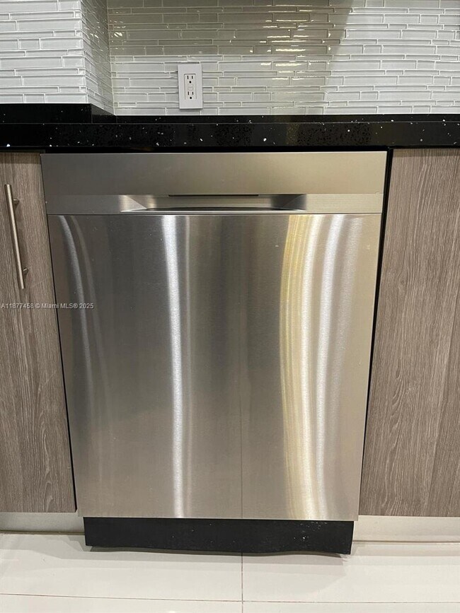 Photo - 2801 NE 183rd St Unit 1909W