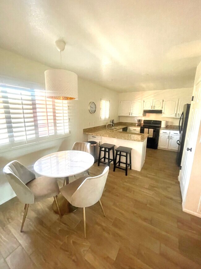 Photo - 4303 E Cactus Rd Unit 336