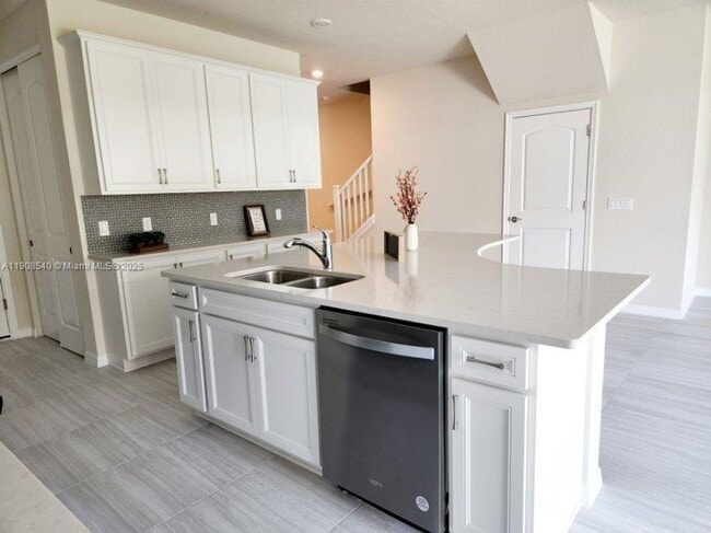 Building Photo - 6675 NW 25th Way, Boca Raton, FL 33496