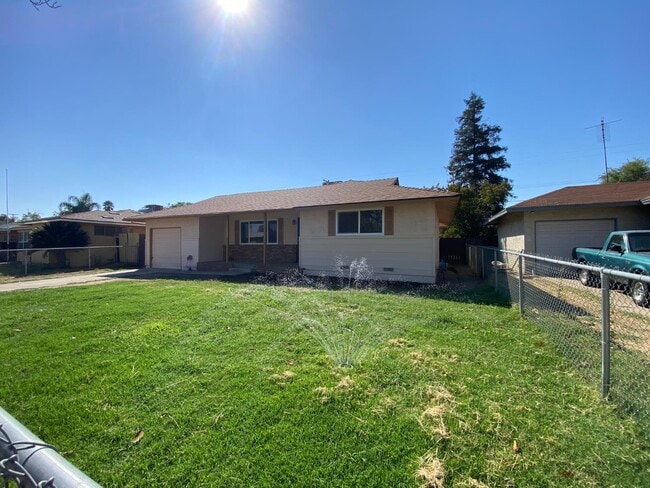 Photo - 1545 W Sussex Way