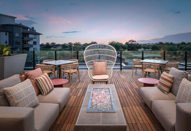 Photo - Residences Kierland