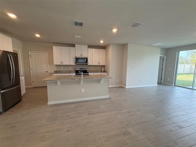 Photo - 3921 Radiant Mountain Dr