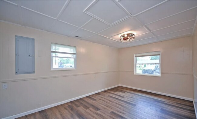 Brand-New 4-Bed Milford Home with Sunroom, Large Backyard & Patio