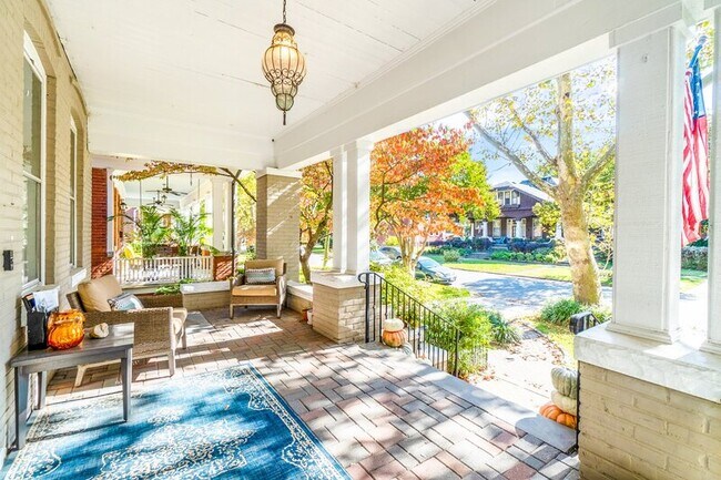 Photo - 712 Maury Ave