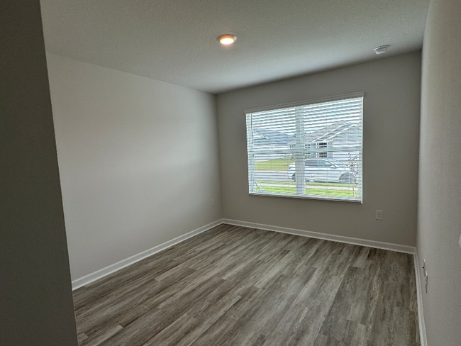 Photo - 6357 Firefly Dr