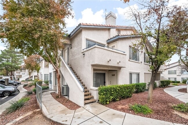 Building Photo - 3101 Casey Dr Unit 202