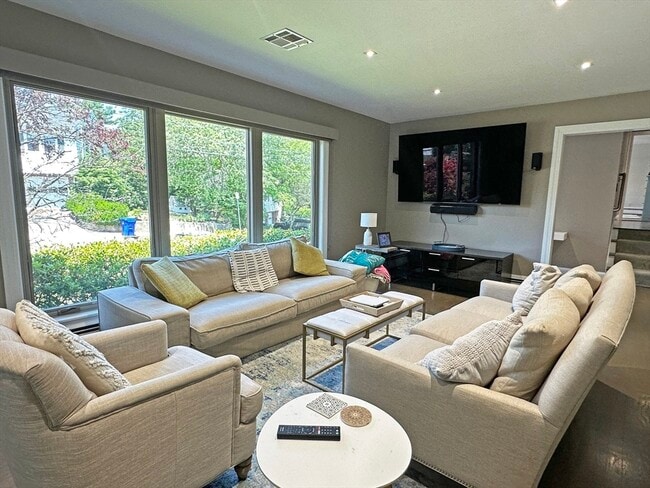 Photo - 6 Brownson Terrace