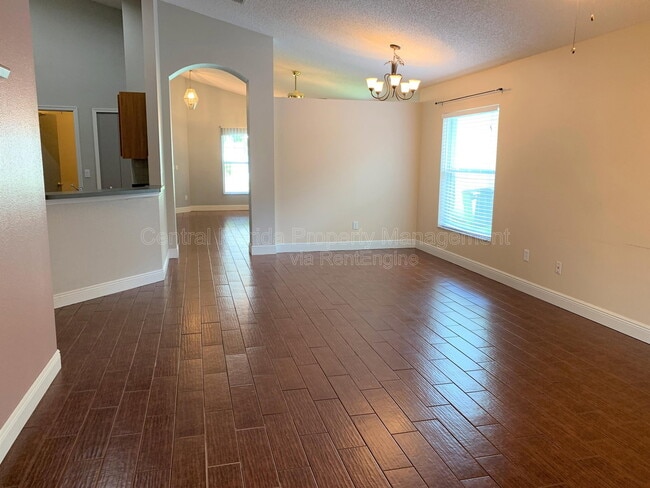 Photo - 2021 Palmetto Pine Ln