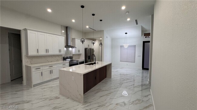 Photo - 3614 65th St W