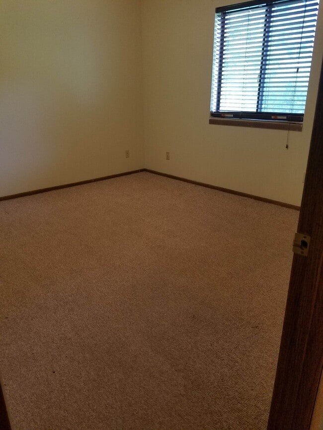 Photo - 6322 Ohio St