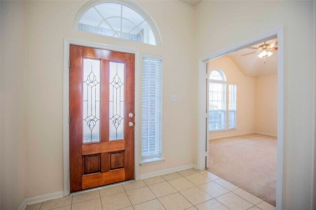 Photo - 187 Fairwind Trail Dr