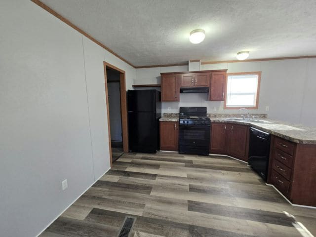 Photo - 727 Juliet Dr