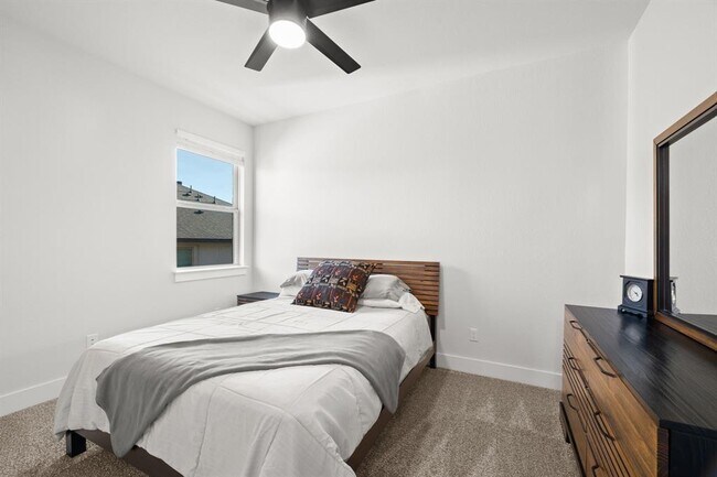 Photo - 319 Pecos River Xing