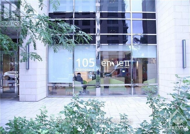 Photo - 105 Champagne Ave S Unité 1108
