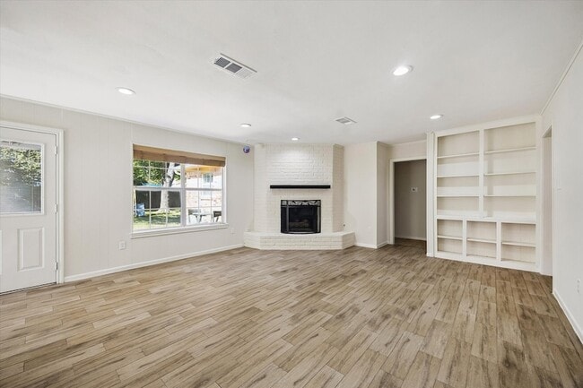 5942 Portal Dr