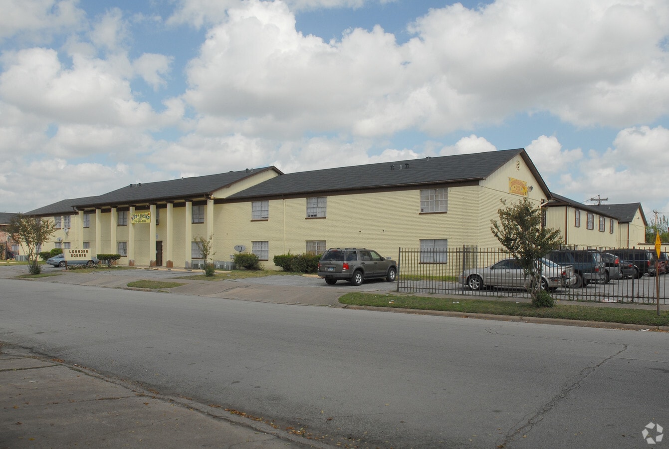Leonora Square Apartments - Leonora Square Apartments