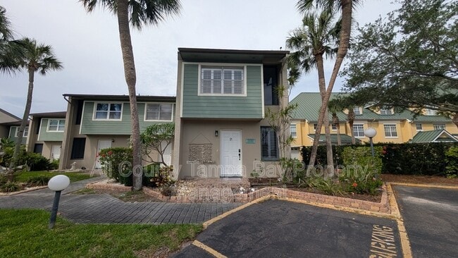 Building Photo - 1028 Apollo Beach Blvd Unit 21