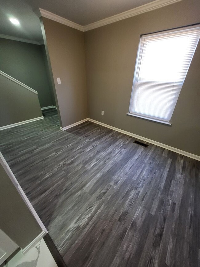 Photo - 3Bed 3 Bath Finished Basement!