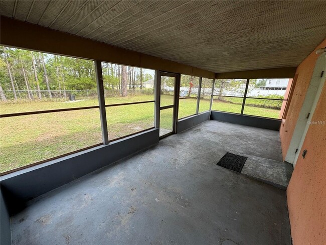 Photo - 821 Savona Pl