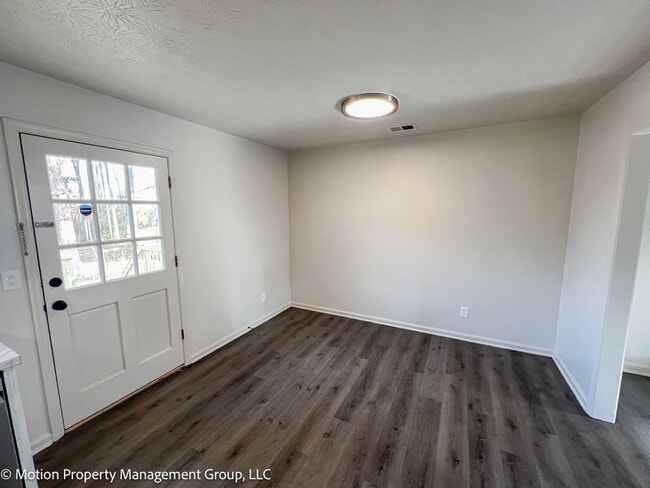 Photo - 1330 Hillcrest Dr