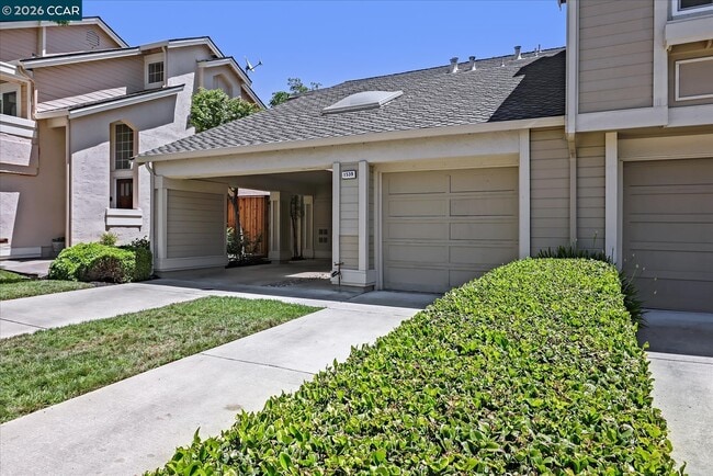 Photo - 1539 Trimingham Dr