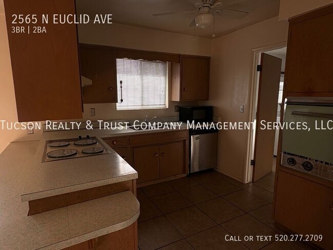 Photo - 2565 N Euclid Ave