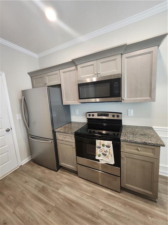 Photo - 332 Melody Ln