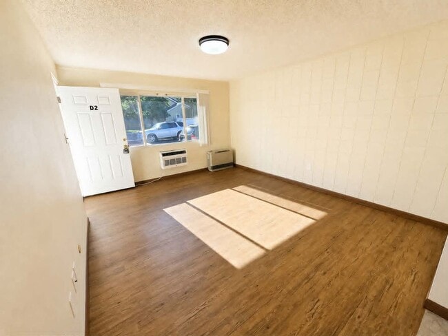 Photo - 724 2nd St Unit Apt D2