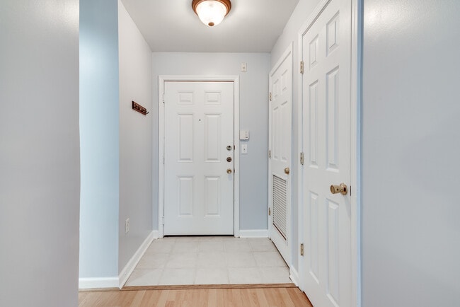 Photo - 2700 Pine Tree Rd NE Unit 1218