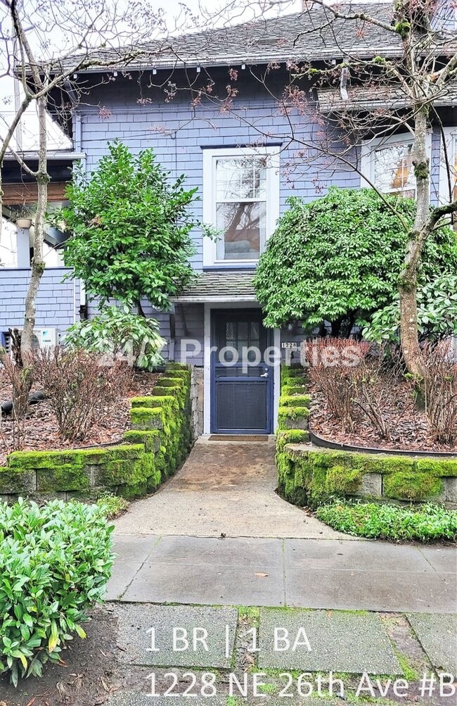 Building Photo - Spacious 1 BD | 1 BA on a Beautiful Proper... Unit 1228  B Rental