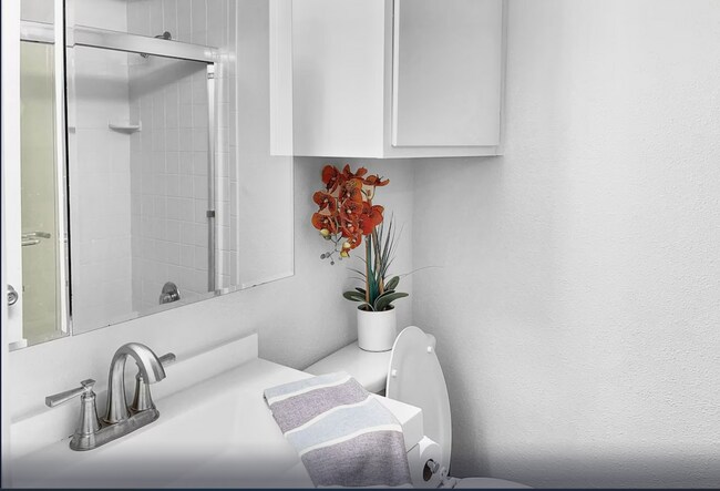 Photo - 12100 Melville Dr