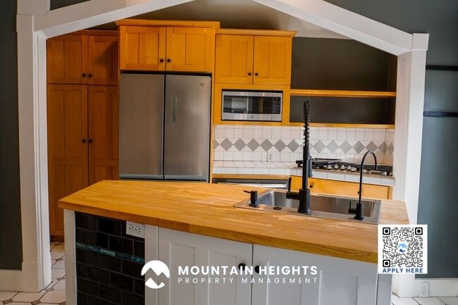 Photo - 235 Reed Ave N