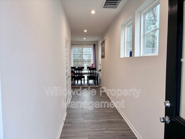 Photo - 1405 Chipping Dr