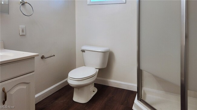 Building Photo - 10811 Clifton Blvd Rental