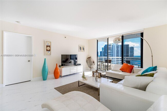 Photo - 3300 NE 192 St Unit LP17