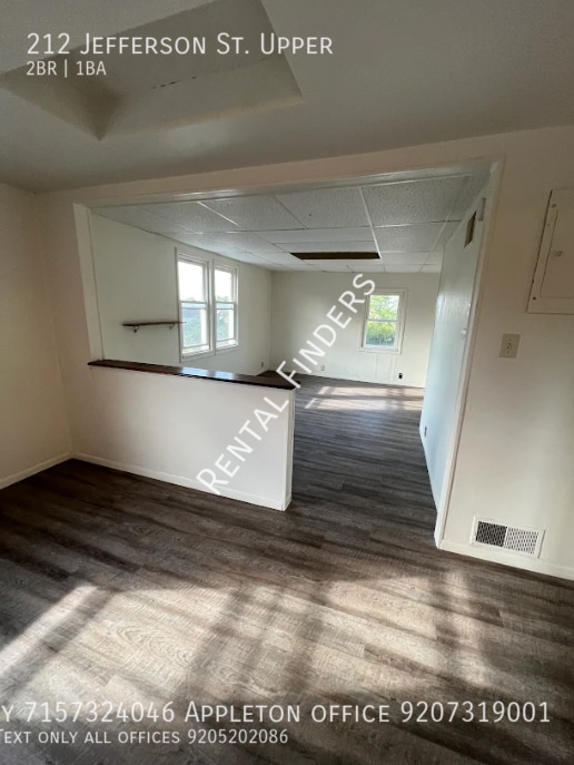 Photo - 212 Jefferson St