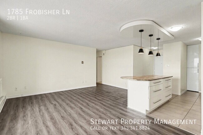 Photo - 1785 Frobisher Ln